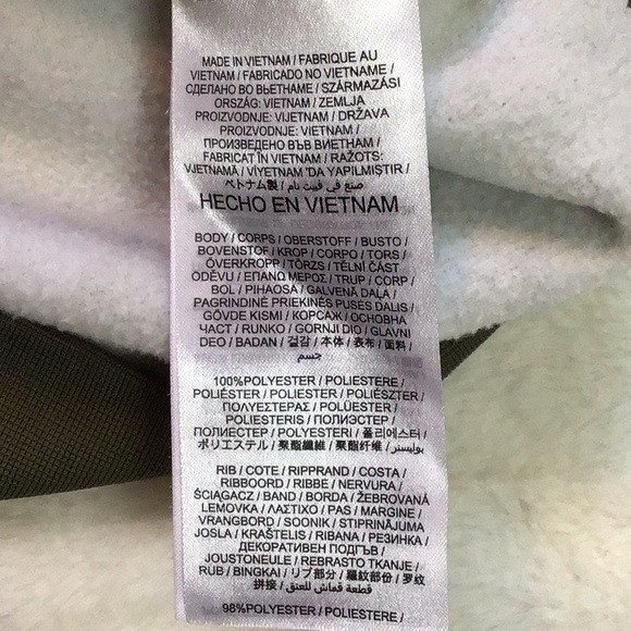 FLASH SALE Nike 🏈 Cleveland Browns  Camo hoodie Dri fit - Picture 11 of 12